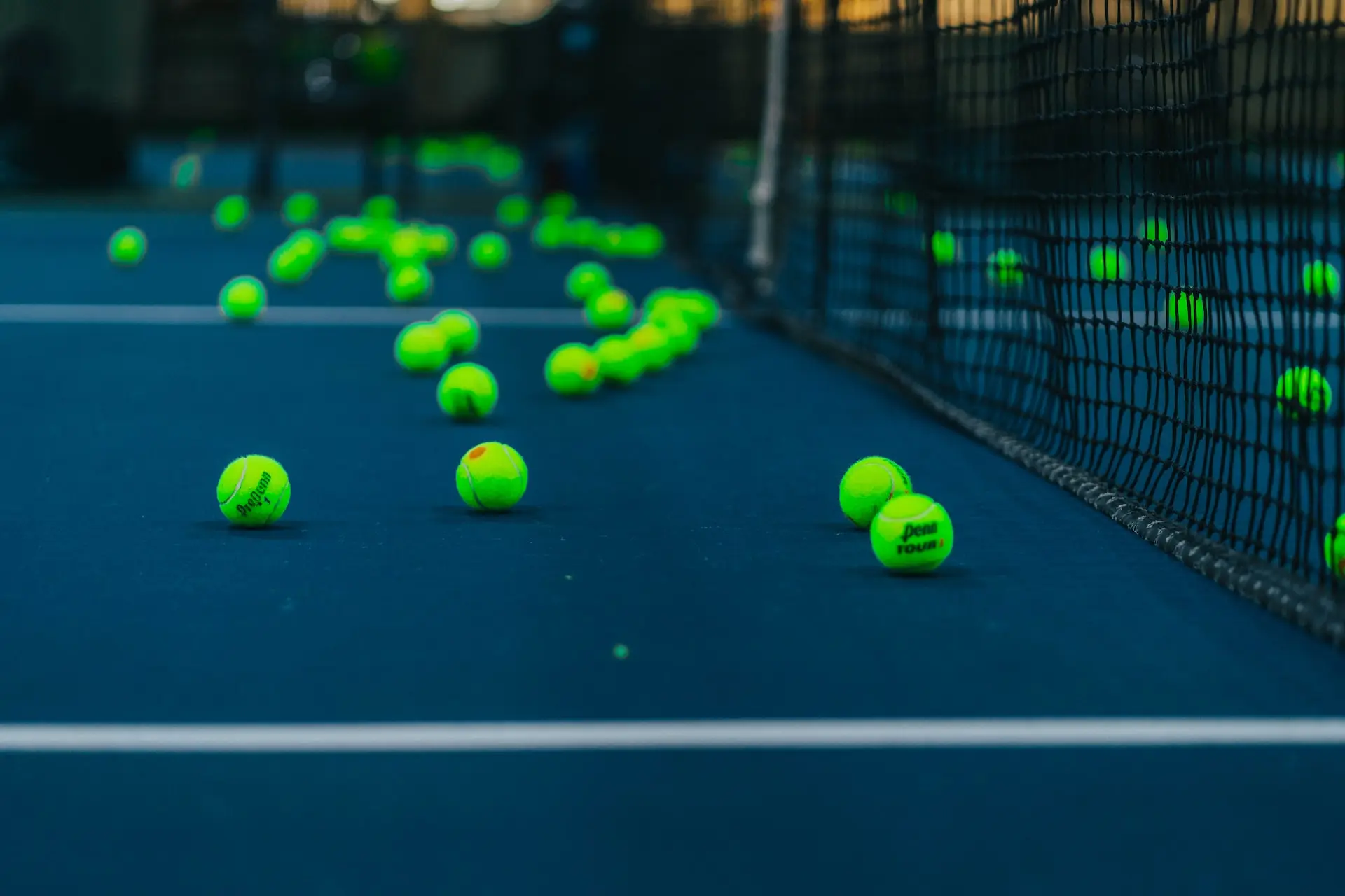 Padelbollar på banan